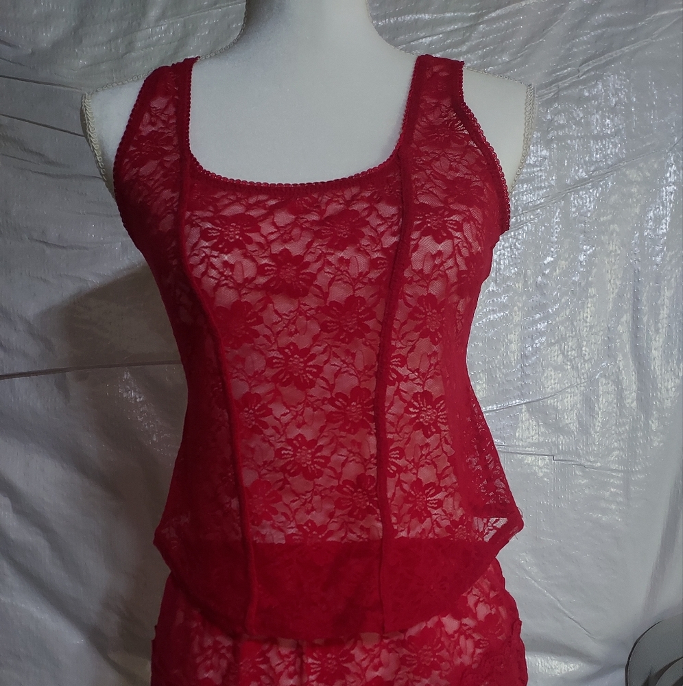 Camisole & Shorts Christmas Red Sexy Lace Pajamas - Size Medium